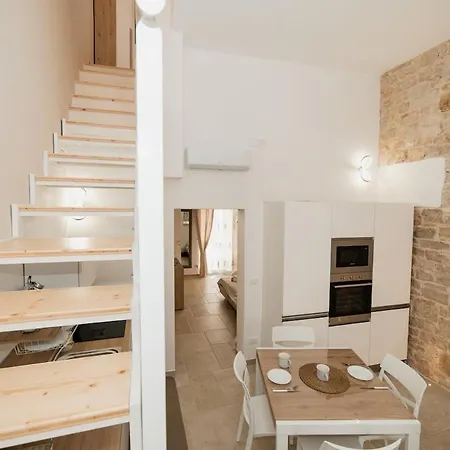 Dimora Del Borgo Apartment