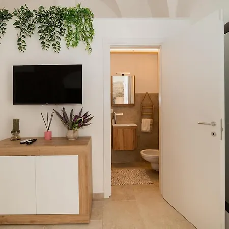Apartment Dimora Del Borgo *